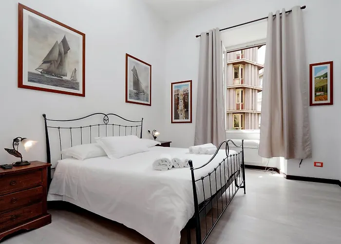 4bnb - Cavour Square Apartment *